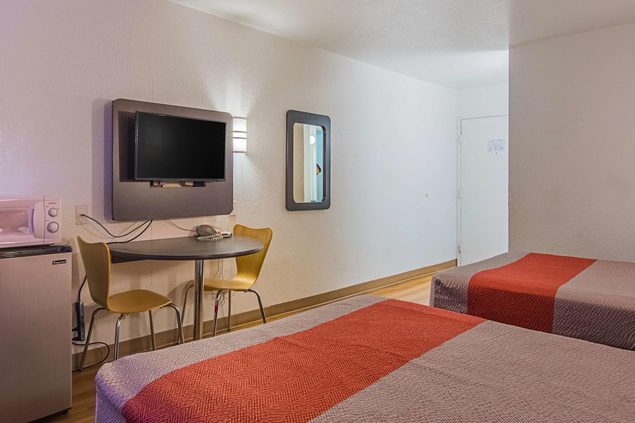 Motel 6 Little Rock South Esterno foto