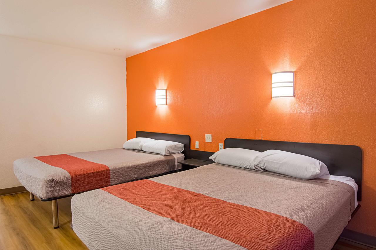 Motel 6 Little Rock South Esterno foto